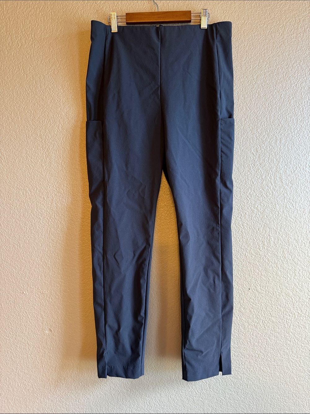 Athleta dress Stretch Pants